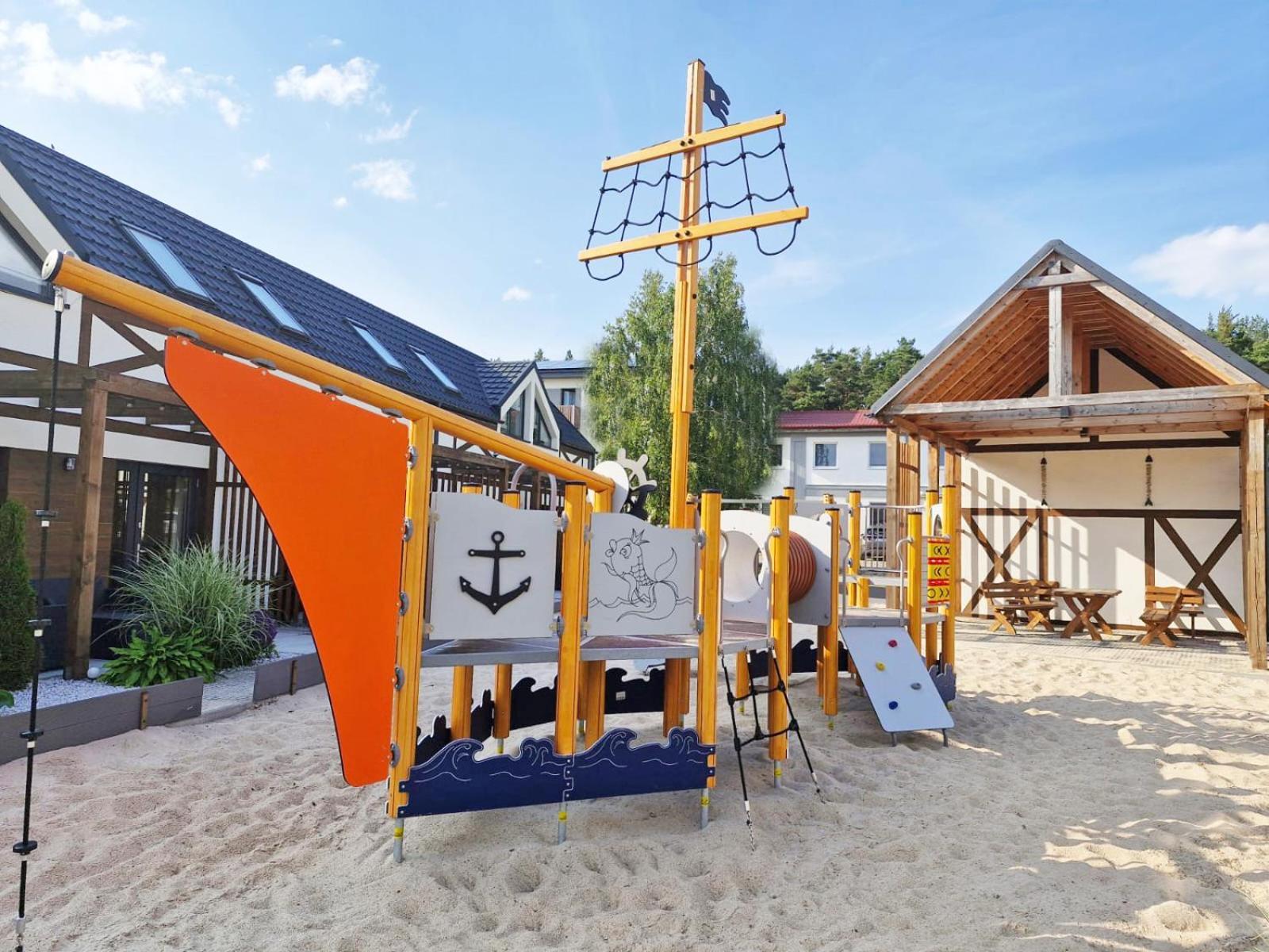 Ferienwohnung Patyki Kamyki Stolpmünde Exterior foto