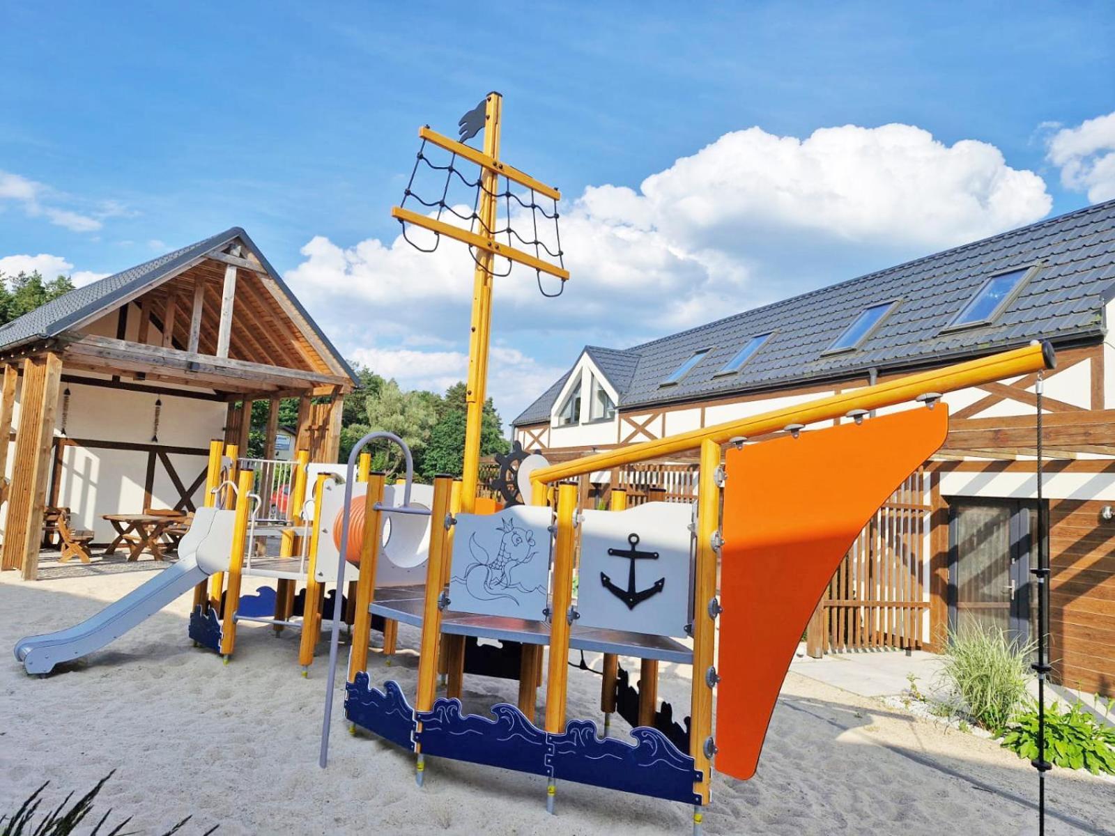 Ferienwohnung Patyki Kamyki Stolpmünde Exterior foto
