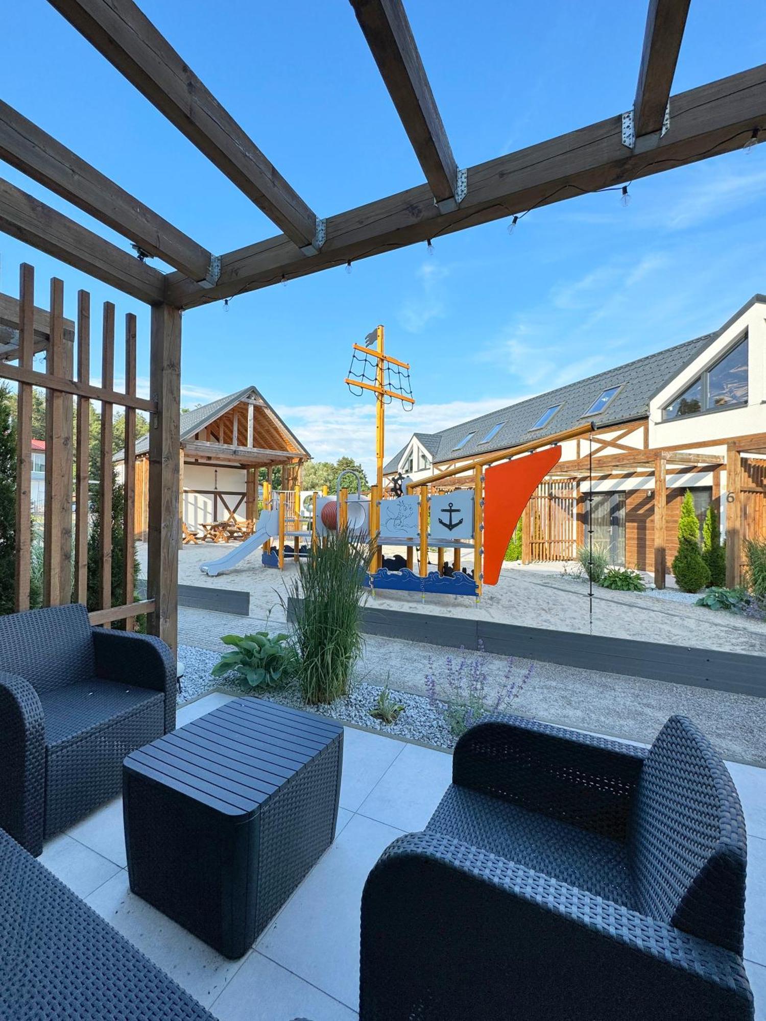 Ferienwohnung Patyki Kamyki Stolpmünde Exterior foto